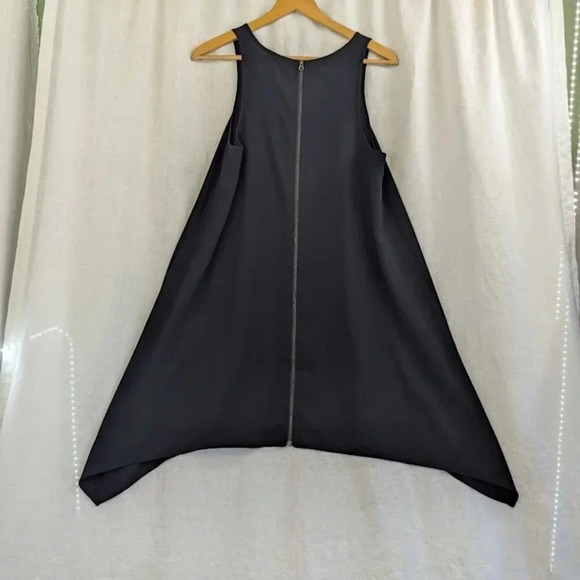 Leith black sheath dress, zipper top to bottom in back, women's size Medium D21 - Picture 2 of 8